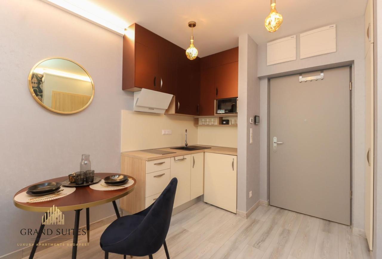 Grand Suites Central Будапеща Екстериор снимка