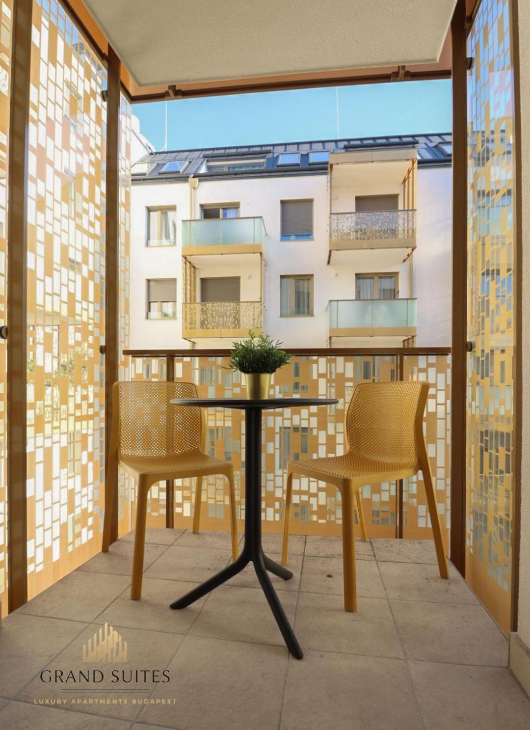 Grand Suites Central Будапеща Екстериор снимка